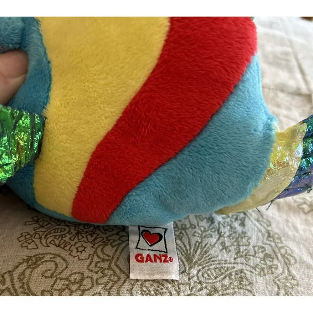 GANZ webkinz pucker